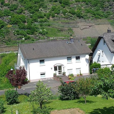 Haus Flora - Ferienwohnungen Cochem Exteriör bild