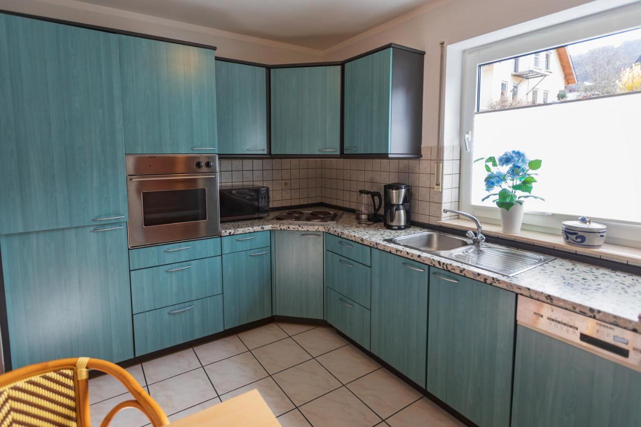 Haus Flora - Ferienwohnungen Cochem Exteriör bild